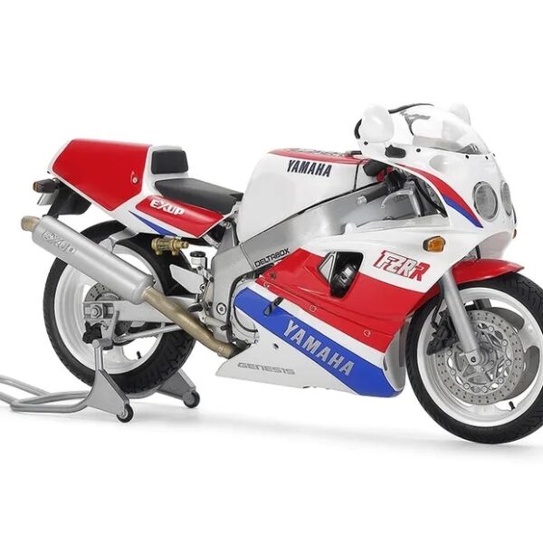 Yamaha FZR750R OW01 1/12 Kit di Montaggio Tamiya